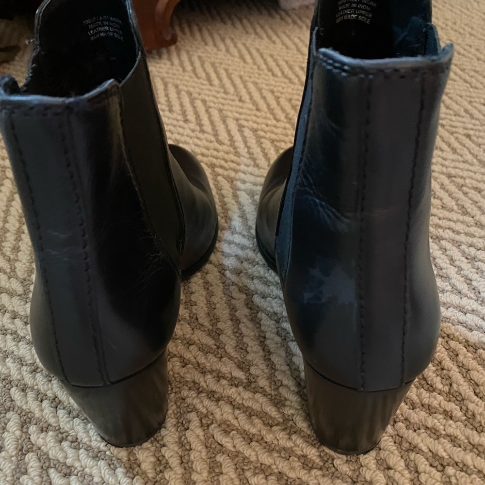 Booties - Picture 5 of 7